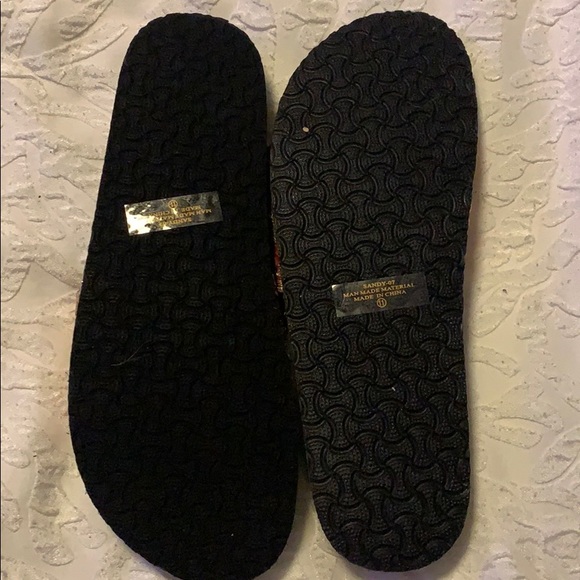 Women’s shoes - Picture 2 of 3